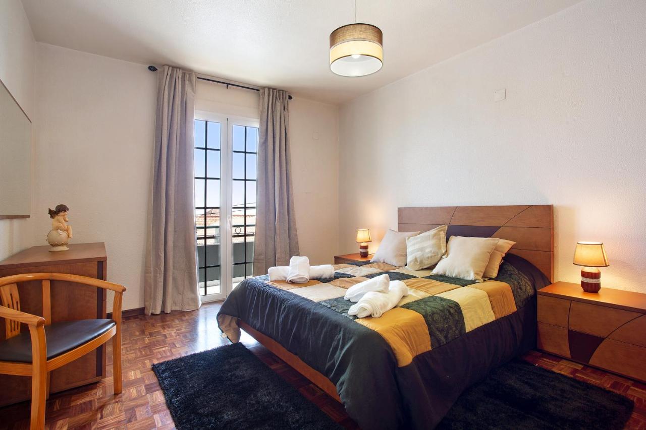Apartamento Maria Canhas Esterno foto