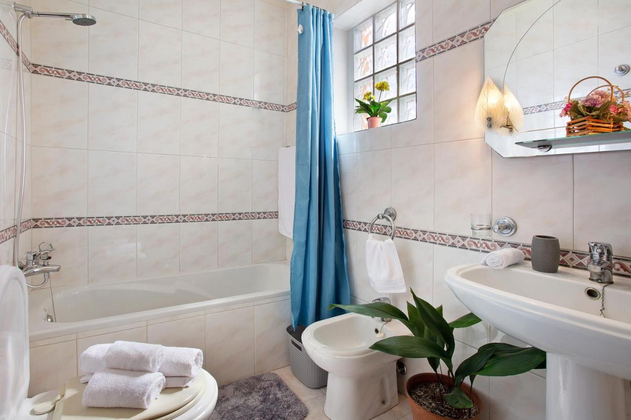 Apartamento Maria Canhas Esterno foto